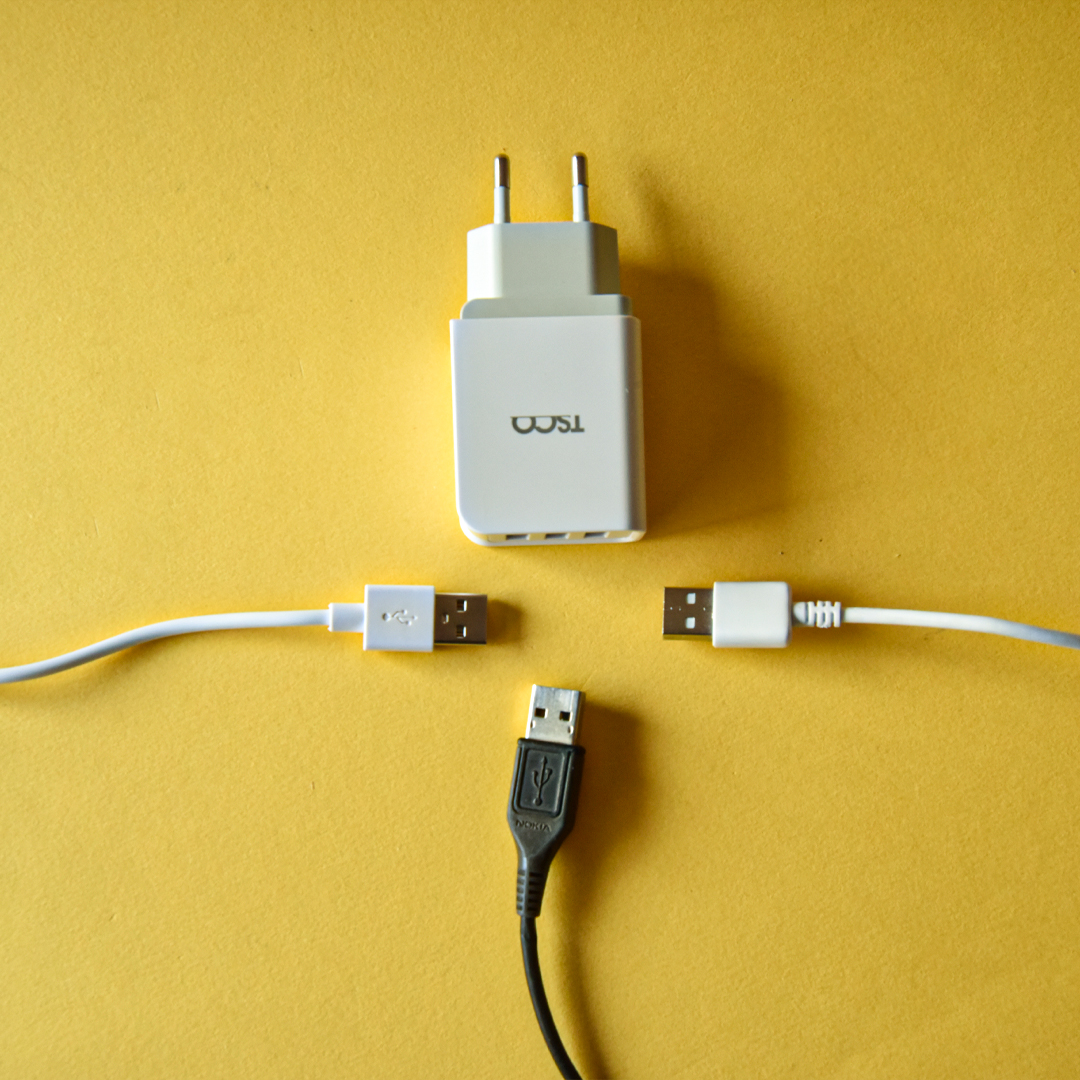 شارژر دیواری تسکو مدل TTC59