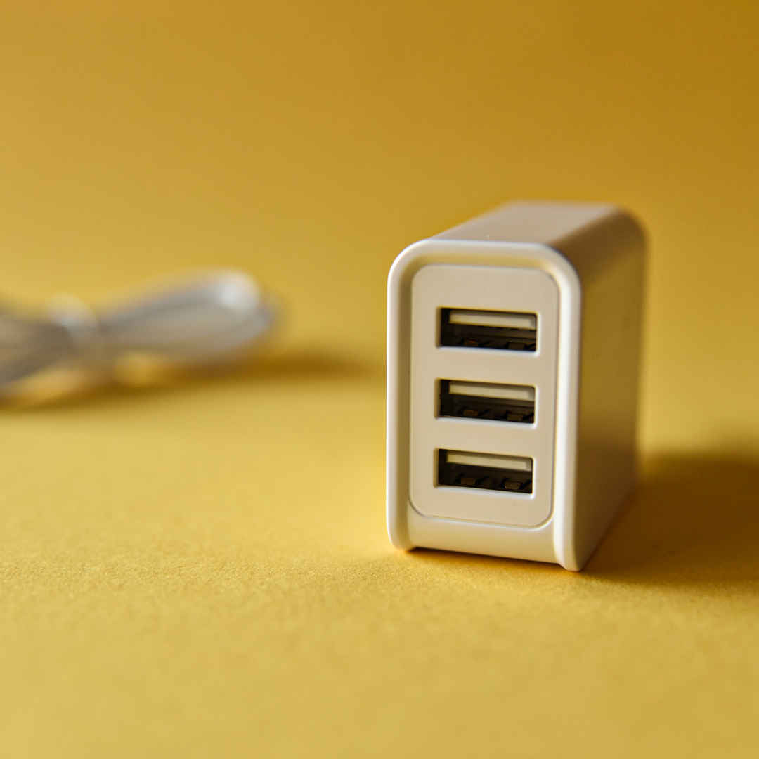 شارژر دیواری تسکو مدل TTC59