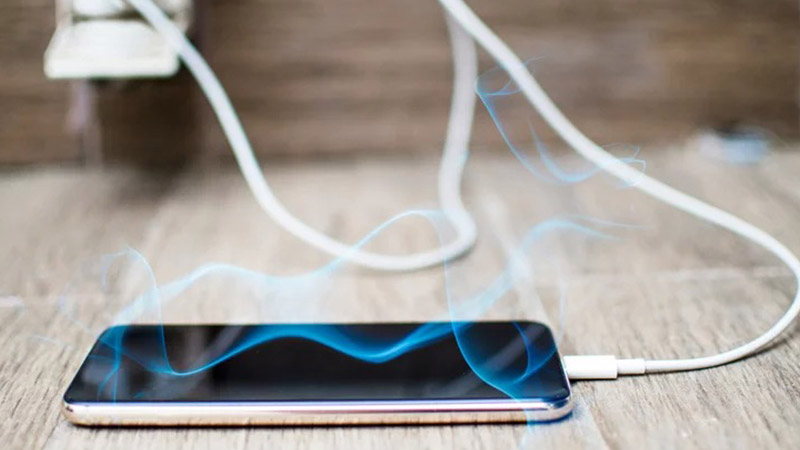 شارژ نشدن گوشی‌های اندرویدی