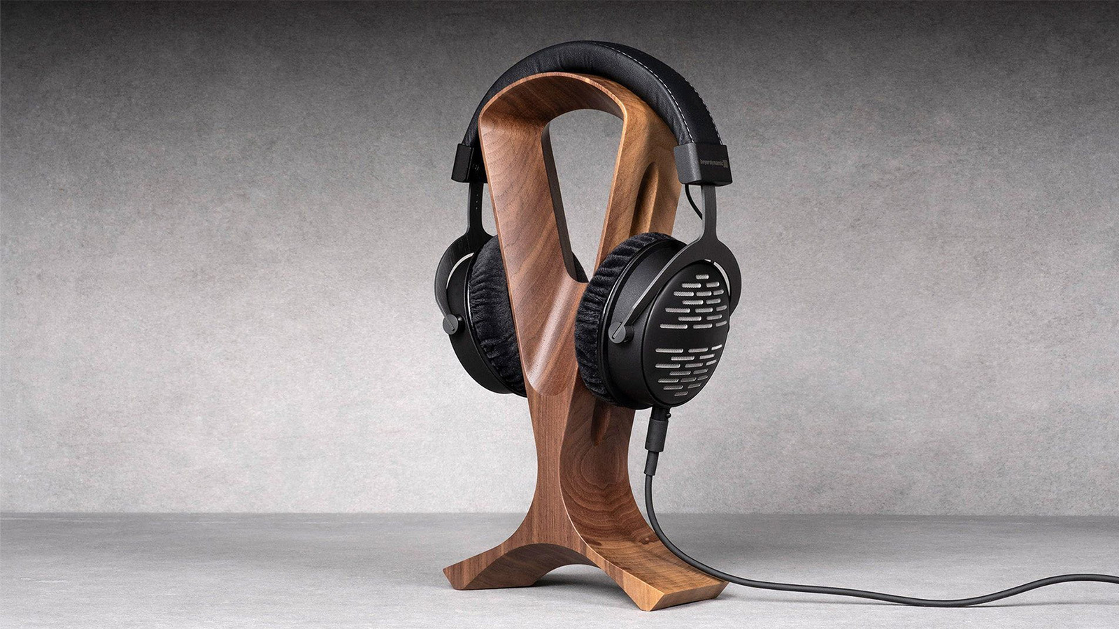 استفاده حرفه‌ای از هدست‌ها: توجه به محل نگهداری هدست