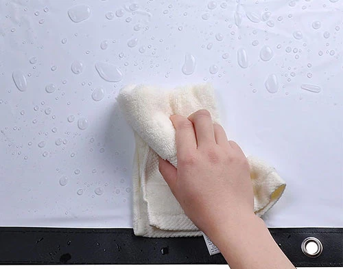 وسایل مناسب برای تمیز کردن پرده